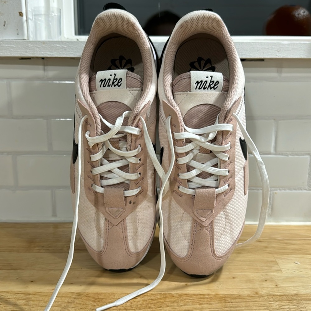 Nike Air Max Pre-Day